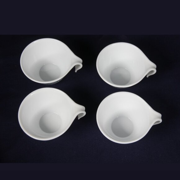 Four Teacup and Saucer Sets in the Corning Ware Corelle “Old Town Blue” pattern - Picture 3 of 7